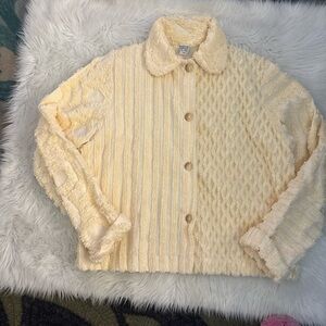 Chic Cream Textured Women's Blazer